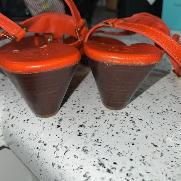 Tory Burch Sandals - Picture 4 of 7